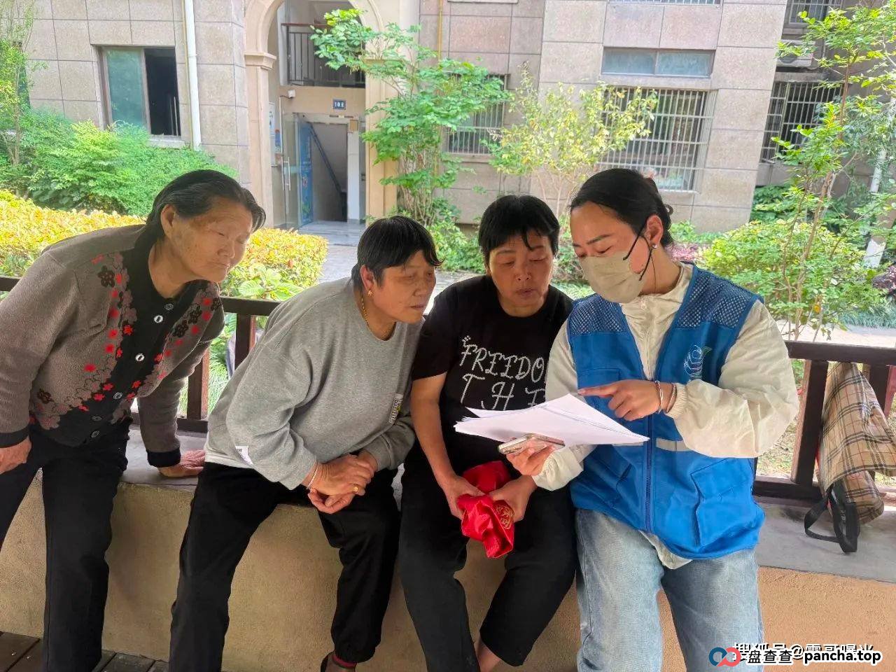 双合元界生活骗局？社区网格员协同民警劝阻骗局 (2)