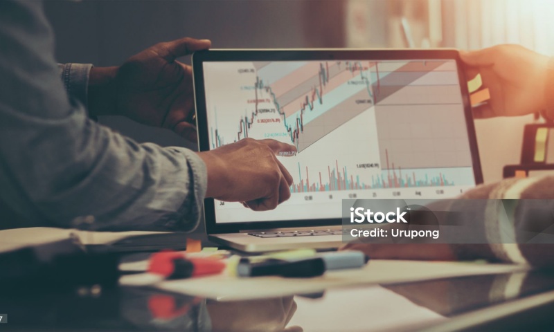 如何通过价格区间判断加密货币的买入时机？(1)